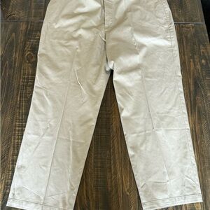 Dockers Men's Chinos in Light Beige